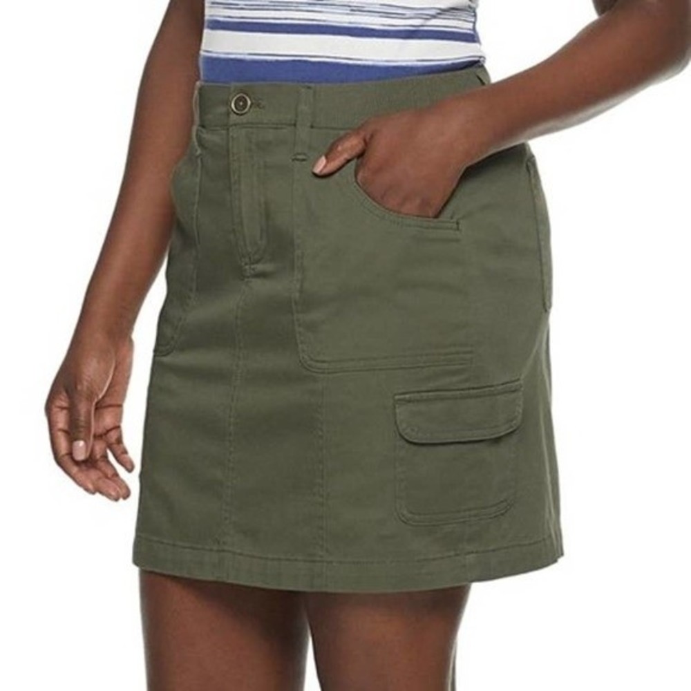 Croft & Barrow - The Classic Utility Skort- Olive Green - Size 18 - (NWOT)